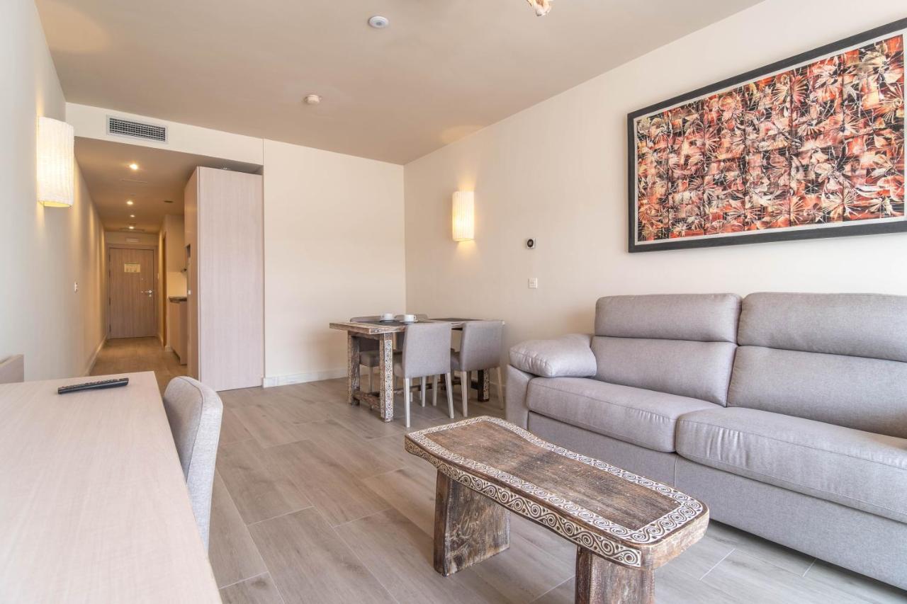 Aljarafe Suites By Qhotels Gelves المظهر الخارجي الصورة